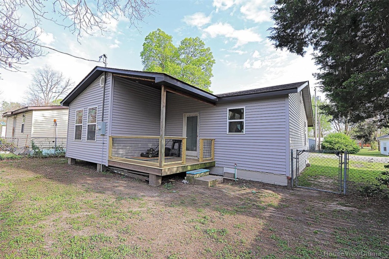 804 McPheeters, Oran, Missouri 63771, 2 Bedrooms Bedrooms, 4 Rooms Rooms,2 BathroomsBathrooms,Residential,For Sale,McPheeters,MAR25023541