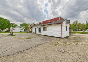 205 Main Street, Gideon, Missouri 63848, ,Commercial Sale,For Sale,Main,MAR25023813