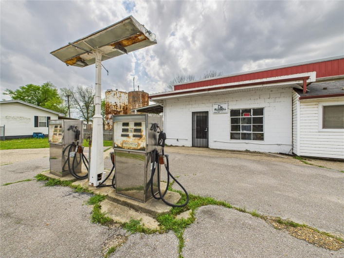 205 Main Street, Gideon, Missouri 63848, ,Commercial Sale,For Sale,Main,MAR25023813