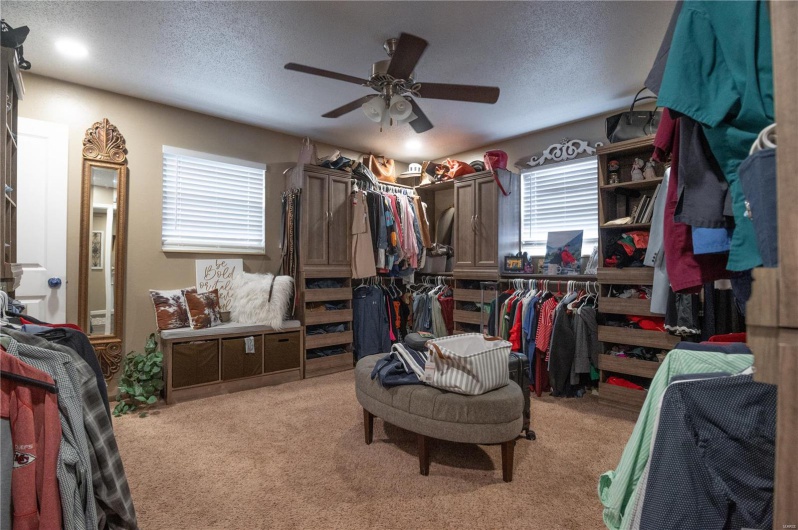 2018 Woodland Road, Poplar Bluff, Missouri 63901, 3 Bedrooms Bedrooms, 9 Rooms Rooms,2 BathroomsBathrooms,Residential,For Sale,Woodland,MAR25023834