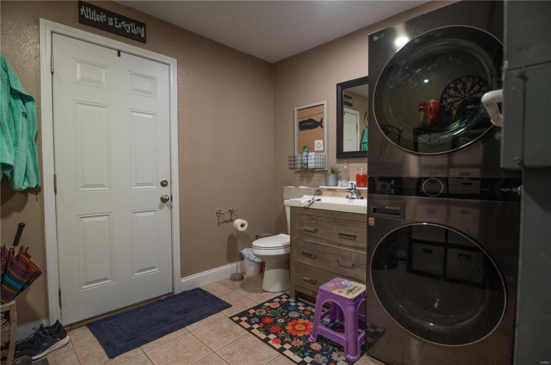 2018 Woodland Road, Poplar Bluff, Missouri 63901, 3 Bedrooms Bedrooms, 9 Rooms Rooms,2 BathroomsBathrooms,Residential,For Sale,Woodland,MAR25023834