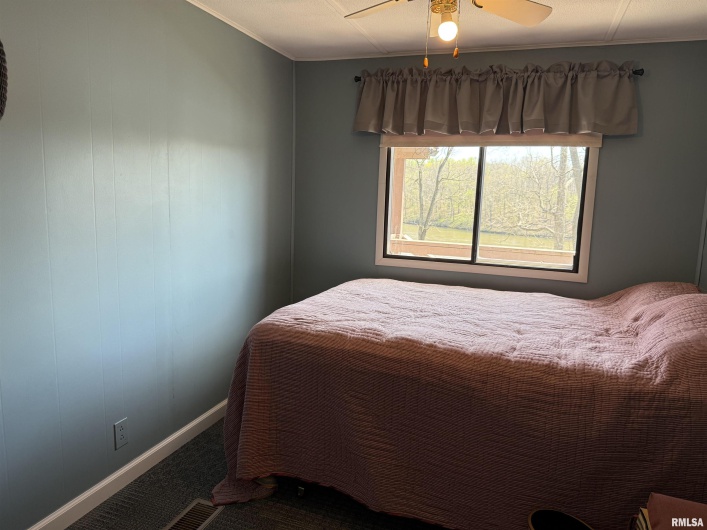 2380 Egyptian Hills Drive, Creal Springs, Illinois 62922, 3 Bedrooms Bedrooms, 0 ,1 BathroomBathrooms,Residential,For Sale,Egyptian Hills,0,RMAEB457557