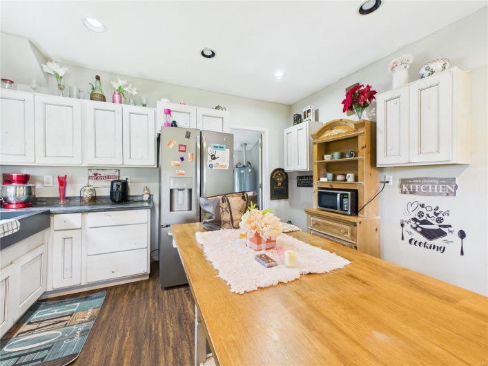 4627 County Road 651, Bernie, Missouri 63822, 2 Bedrooms Bedrooms, 6 Rooms Rooms,1 BathroomBathrooms,Residential,For Sale,County Road 651,MAR25023910