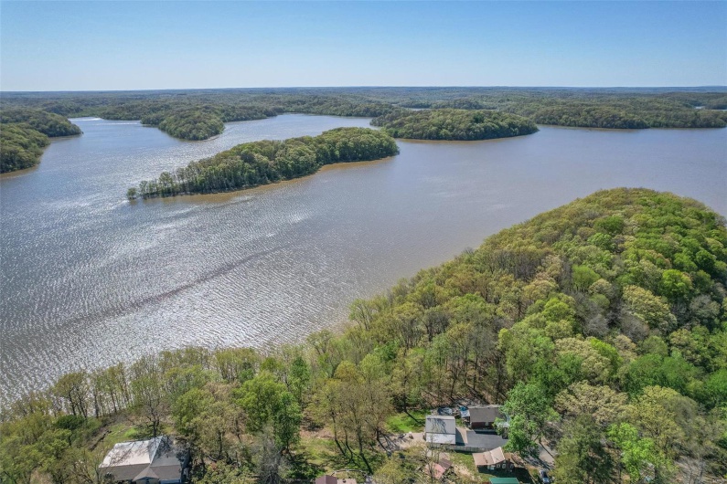 141 Rockwood Point Road, Wappapello, Missouri 63966, 2 Bedrooms Bedrooms, 6 Rooms Rooms,1 BathroomBathrooms,Residential,For Sale,Rockwood Point,MAR25023959