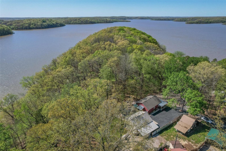 141 Rockwood Point Road, Wappapello, Missouri 63966, 2 Bedrooms Bedrooms, 6 Rooms Rooms,1 BathroomBathrooms,Residential,For Sale,Rockwood Point,MAR25023959