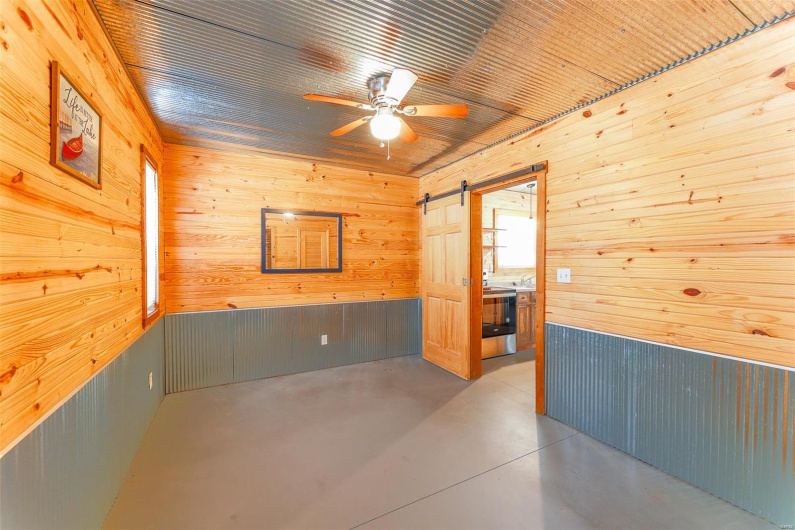 141 Rockwood Point Road, Wappapello, Missouri 63966, 2 Bedrooms Bedrooms, 6 Rooms Rooms,1 BathroomBathrooms,Residential,For Sale,Rockwood Point,MAR25023959