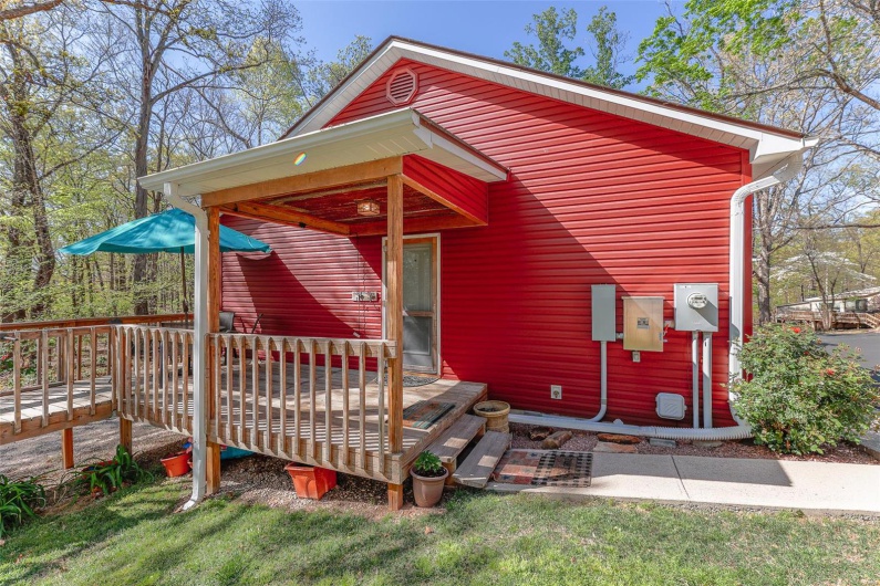 141 Rockwood Point Road, Wappapello, Missouri 63966, 2 Bedrooms Bedrooms, 6 Rooms Rooms,1 BathroomBathrooms,Residential,For Sale,Rockwood Point,MAR25023959