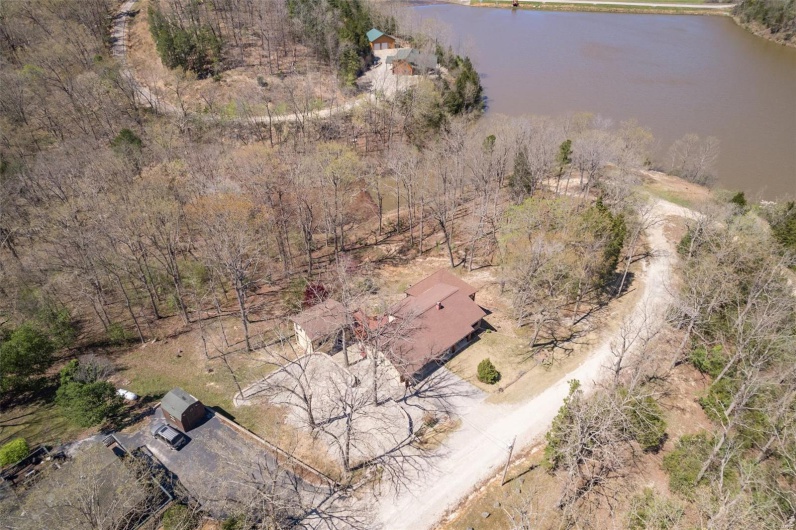 13145 Wanda Lee Lane, Ste Genevieve, Missouri 63670, 2 Bedrooms Bedrooms, 7 Rooms Rooms,2 BathroomsBathrooms,Residential,For Sale,Wanda Lee,MAR25023230