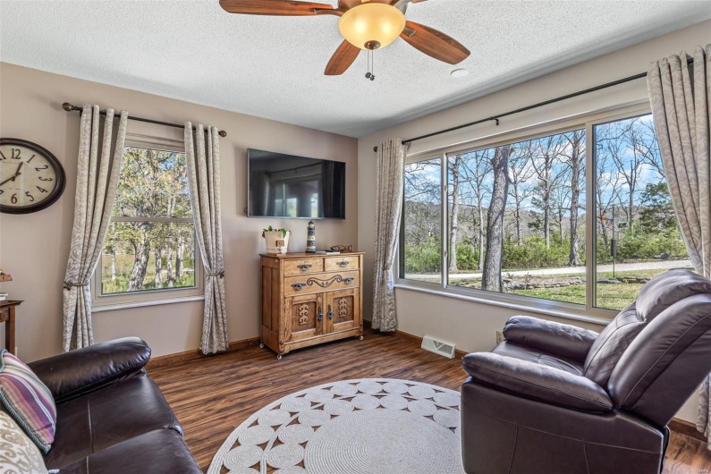 13145 Wanda Lee Lane, Ste Genevieve, Missouri 63670, 2 Bedrooms Bedrooms, 7 Rooms Rooms,2 BathroomsBathrooms,Residential,For Sale,Wanda Lee,MAR25023230