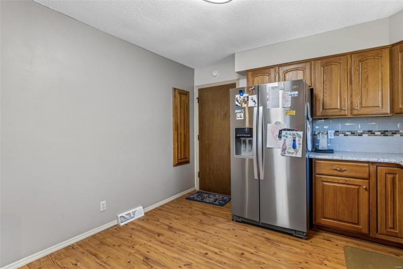 13145 Wanda Lee Lane, Ste Genevieve, Missouri 63670, 2 Bedrooms Bedrooms, 7 Rooms Rooms,2 BathroomsBathrooms,Residential,For Sale,Wanda Lee,MAR25023230