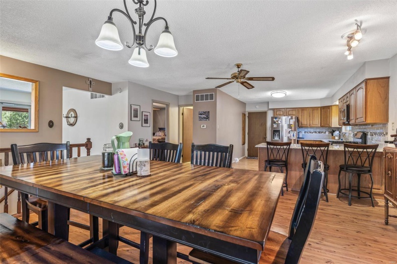 13145 Wanda Lee Lane, Ste Genevieve, Missouri 63670, 2 Bedrooms Bedrooms, 7 Rooms Rooms,2 BathroomsBathrooms,Residential,For Sale,Wanda Lee,MAR25023230
