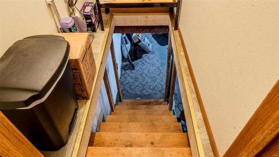 Stairs with a textured wall