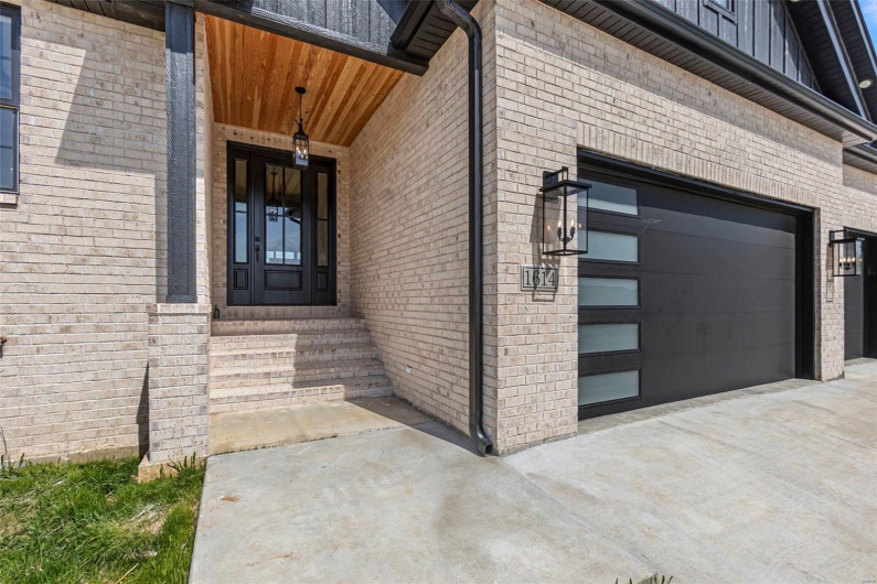 1614 Warren Lake Drive, Jackson, Missouri 63755, 5 Bedrooms Bedrooms, 5 Rooms Rooms,3 BathroomsBathrooms,Residential,For Sale,Warren Lake Drive,MAR25024054