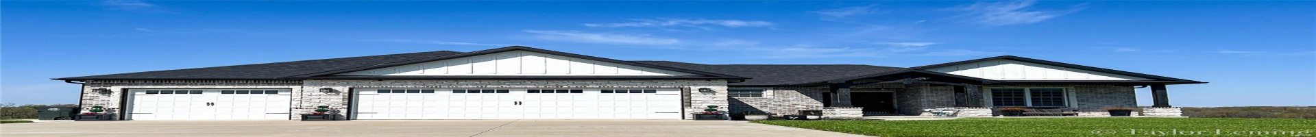 Residential For Sale 303 Orange Bowl Drive, Cape Girardeau, Missouri 63701, 5 Bedrooms Bedrooms, 11 Rooms Rooms,3 BathroomsBathrooms,Residential,For Sale,Orange Bowl,MAR25024177