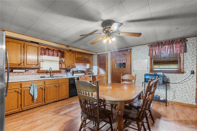 1821 PCR 916, Perryville, Missouri 63775, 3 Bedrooms Bedrooms, 5 Rooms Rooms,1 BathroomBathrooms,Residential,For Sale,PCR 916,MAR25024364