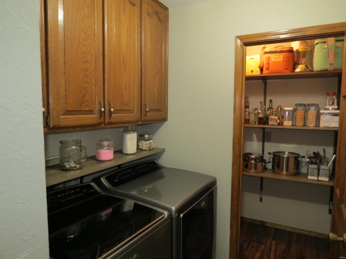 112 Riverside Drive, Arcadia, Missouri 63621, 3 Bedrooms Bedrooms, 5 Rooms Rooms,2 BathroomsBathrooms,Residential,For Sale,Riverside,MAR25024481
