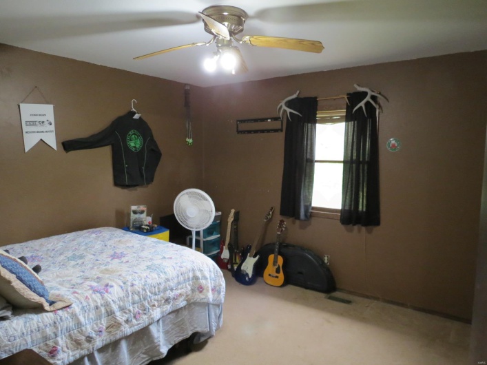 112 Riverside Drive, Arcadia, Missouri 63621, 3 Bedrooms Bedrooms, 5 Rooms Rooms,2 BathroomsBathrooms,Residential,For Sale,Riverside,MAR25024481