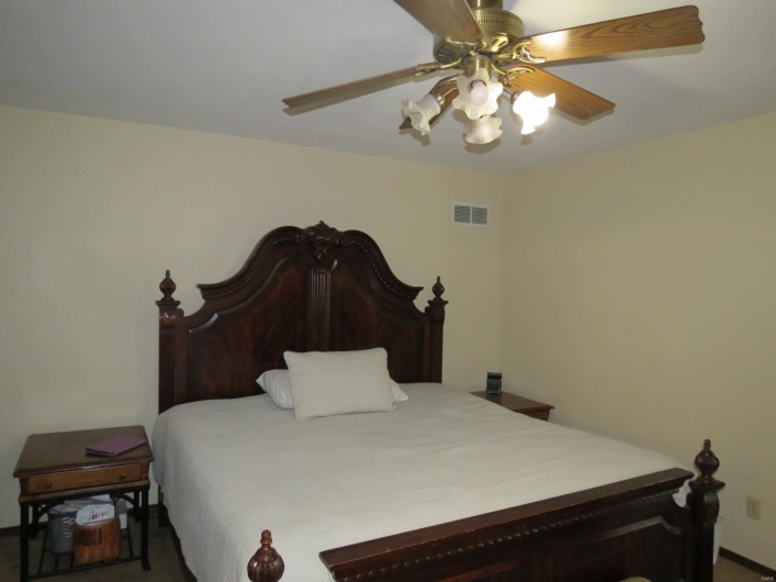 112 Riverside Drive, Arcadia, Missouri 63621, 3 Bedrooms Bedrooms, 5 Rooms Rooms,2 BathroomsBathrooms,Residential,For Sale,Riverside,MAR25024481