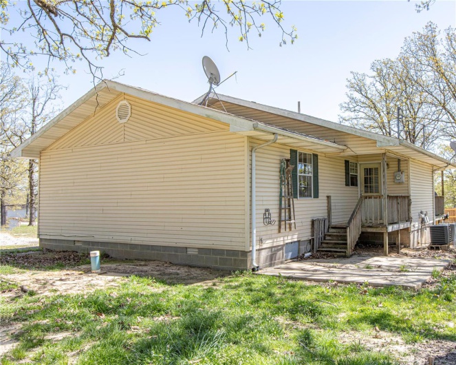 1109 Beverly Dr, Wappapello, Missouri 63966, ,Residential Income,For Sale,Beverly Dr,MAR25024328