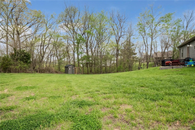 154 Gladiola Street, Jackson, Missouri 63755, 4 Bedrooms Bedrooms, 7 Rooms Rooms,3 BathroomsBathrooms,Residential,For Sale,Gladiola,MAR25023708