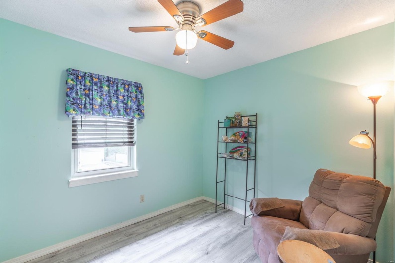 2007 Brentwood Road, Poplar Bluff, Missouri 63901, 3 Bedrooms Bedrooms, 9 Rooms Rooms,1 BathroomBathrooms,Residential,For Sale,Brentwood,MAR25024597