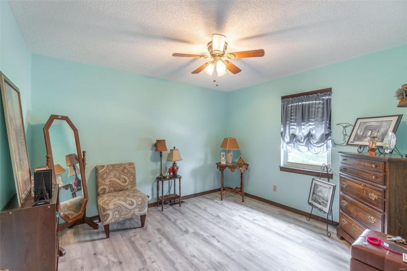 2007 Brentwood Road, Poplar Bluff, Missouri 63901, 3 Bedrooms Bedrooms, 9 Rooms Rooms,1 BathroomBathrooms,Residential,For Sale,Brentwood,MAR25024597