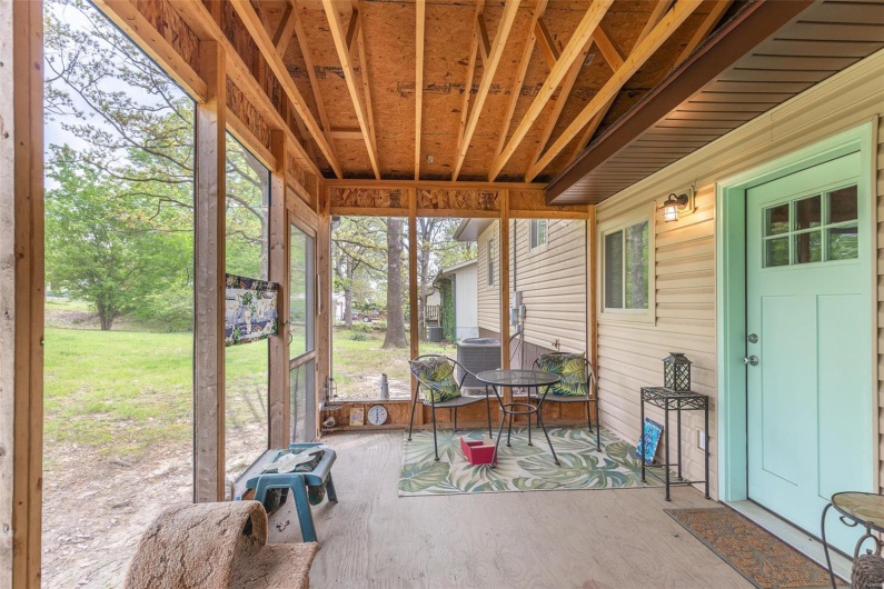 2007 Brentwood Road, Poplar Bluff, Missouri 63901, 3 Bedrooms Bedrooms, 9 Rooms Rooms,1 BathroomBathrooms,Residential,For Sale,Brentwood,MAR25024597