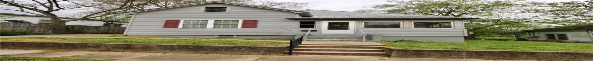 Residential For Sale 1115 Spring Street, Poplar Bluff, Missouri 63901, 4 Bedrooms Bedrooms, 7 Rooms Rooms,1 BathroomBathrooms,Residential,For Sale,Spring,MAR25024646