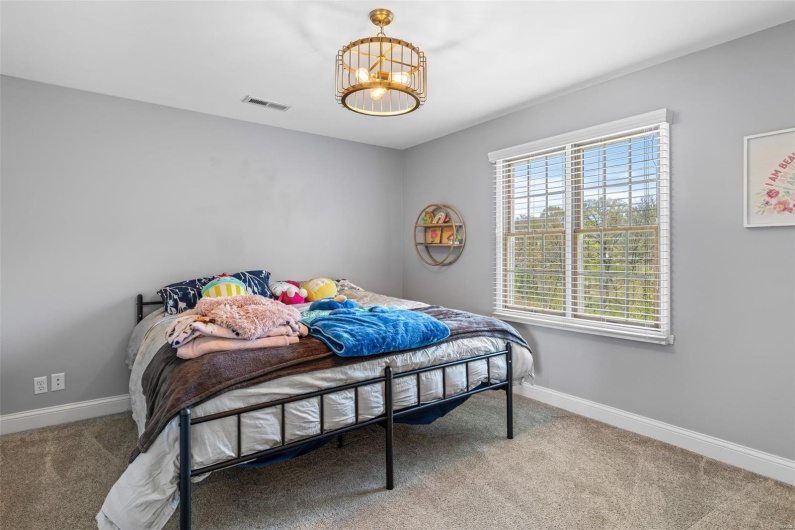 312 Oak Forest Drive, Jackson, Missouri 63755, 6 Bedrooms Bedrooms, 10 Rooms Rooms,4 BathroomsBathrooms,Residential,For Sale,Oak Forest,MAR25024024