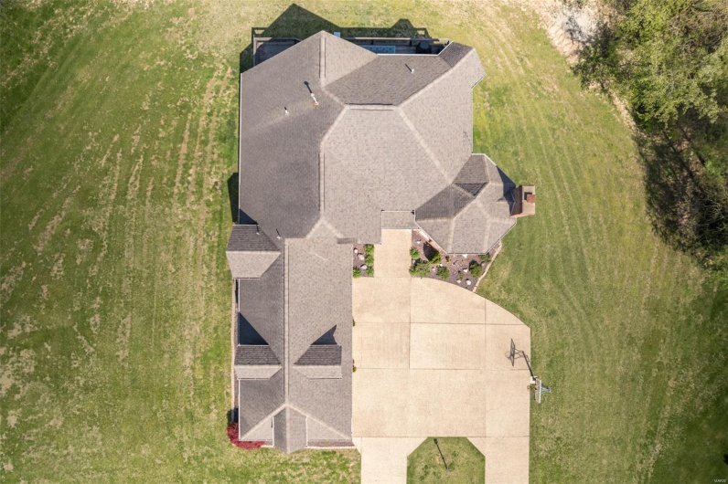 312 Oak Forest Drive, Jackson, Missouri 63755, 6 Bedrooms Bedrooms, 10 Rooms Rooms,4 BathroomsBathrooms,Residential,For Sale,Oak Forest,MAR25024024