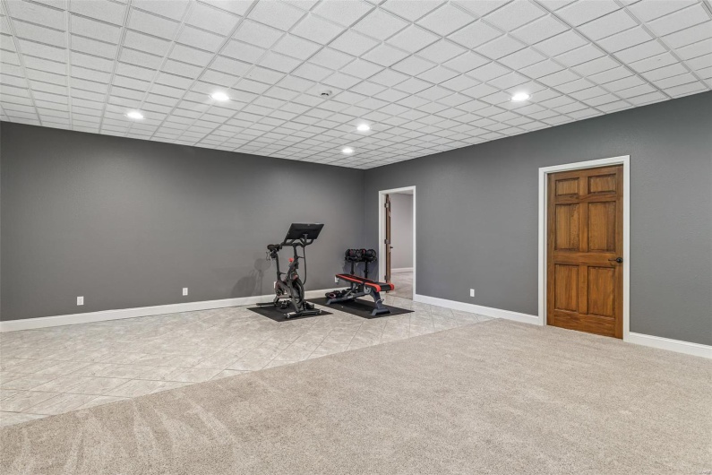 312 Oak Forest Drive, Jackson, Missouri 63755, 6 Bedrooms Bedrooms, 10 Rooms Rooms,4 BathroomsBathrooms,Residential,For Sale,Oak Forest,MAR25024024