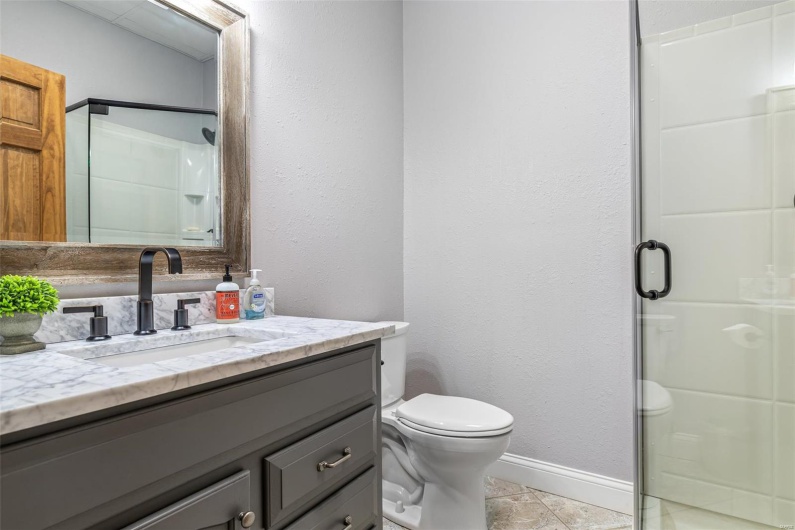 312 Oak Forest Drive, Jackson, Missouri 63755, 6 Bedrooms Bedrooms, 10 Rooms Rooms,4 BathroomsBathrooms,Residential,For Sale,Oak Forest,MAR25024024