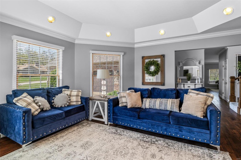 312 Oak Forest Drive, Jackson, Missouri 63755, 6 Bedrooms Bedrooms, 10 Rooms Rooms,4 BathroomsBathrooms,Residential,For Sale,Oak Forest,MAR25024024