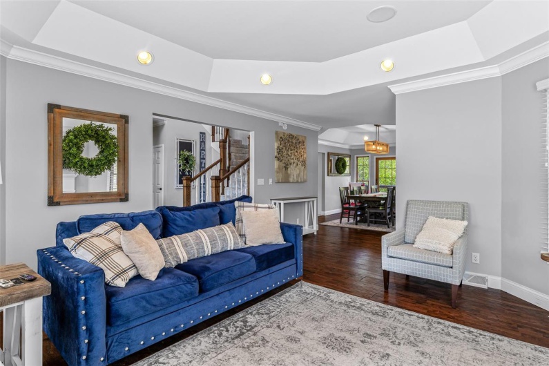 312 Oak Forest Drive, Jackson, Missouri 63755, 6 Bedrooms Bedrooms, 10 Rooms Rooms,4 BathroomsBathrooms,Residential,For Sale,Oak Forest,MAR25024024