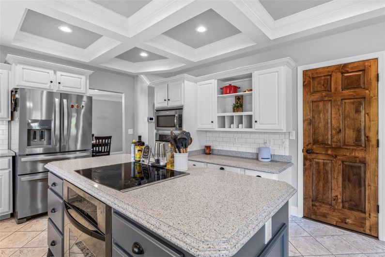 312 Oak Forest Drive, Jackson, Missouri 63755, 6 Bedrooms Bedrooms, 10 Rooms Rooms,4 BathroomsBathrooms,Residential,For Sale,Oak Forest,MAR25024024