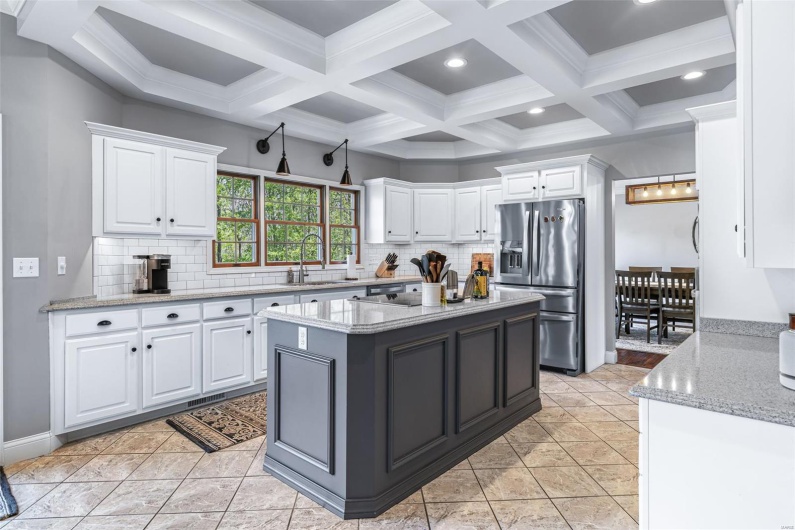 312 Oak Forest Drive, Jackson, Missouri 63755, 6 Bedrooms Bedrooms, 10 Rooms Rooms,4 BathroomsBathrooms,Residential,For Sale,Oak Forest,MAR25024024