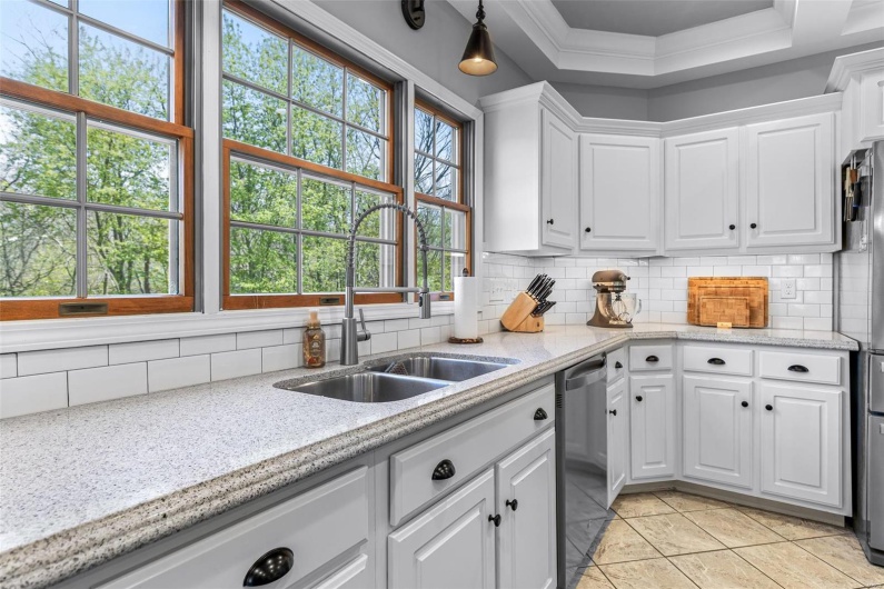 312 Oak Forest Drive, Jackson, Missouri 63755, 6 Bedrooms Bedrooms, 10 Rooms Rooms,4 BathroomsBathrooms,Residential,For Sale,Oak Forest,MAR25024024