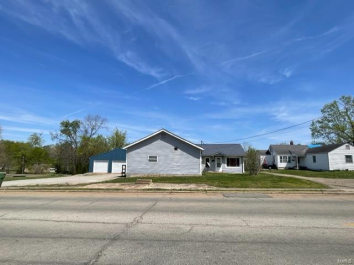 515 Main Street, Fredericktown, Missouri 63645, 3 Bedrooms Bedrooms, 9 Rooms Rooms,1 BathroomBathrooms,Residential,For Sale,Main,MAR25024706