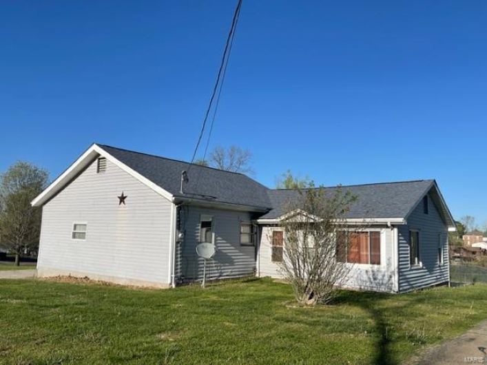 515 Main Street, Fredericktown, Missouri 63645, 3 Bedrooms Bedrooms, 9 Rooms Rooms,1 BathroomBathrooms,Residential,For Sale,Main,MAR25024706