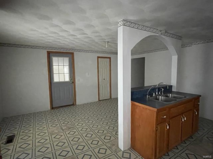 515 Main Street, Fredericktown, Missouri 63645, 3 Bedrooms Bedrooms, 9 Rooms Rooms,1 BathroomBathrooms,Residential,For Sale,Main,MAR25024706