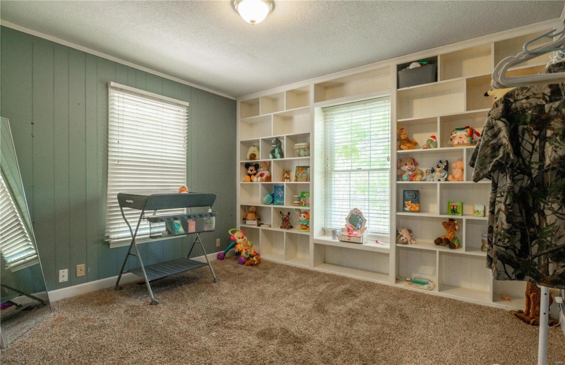 16747 Chalk Bluff Trail, Dexter, Missouri 63841, 4 Bedrooms Bedrooms, 10 Rooms Rooms,3 BathroomsBathrooms,Residential,For Sale,Chalk Bluff,MAR25024786