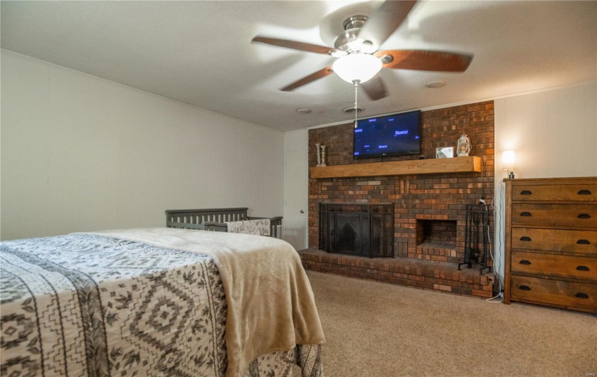 16747 Chalk Bluff Trail, Dexter, Missouri 63841, 4 Bedrooms Bedrooms, 10 Rooms Rooms,3 BathroomsBathrooms,Residential,For Sale,Chalk Bluff,MAR25024786