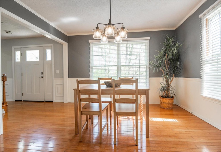 16747 Chalk Bluff Trail, Dexter, Missouri 63841, 4 Bedrooms Bedrooms, 10 Rooms Rooms,3 BathroomsBathrooms,Residential,For Sale,Chalk Bluff,MAR25024786
