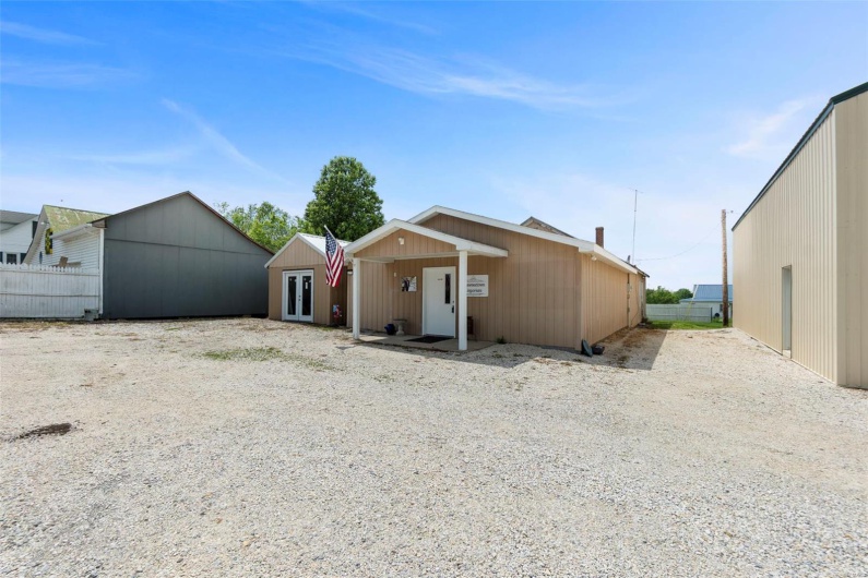 271 Shawneetown Road, Jackson, Missouri 63755, ,Commercial Sale,For Sale,Shawneetown,MAR25024823