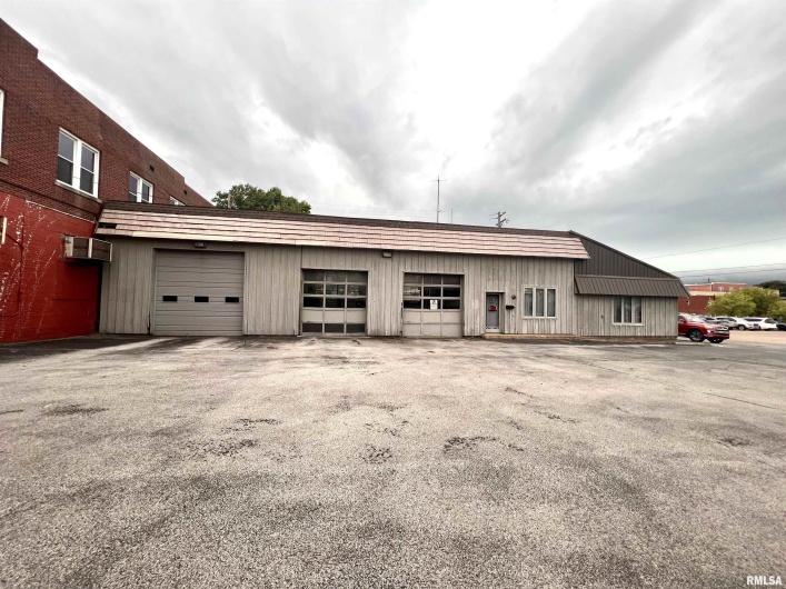 201 PARK Avenue, Herrin, Illinois 62948, 0 , 0 ,0,Commercial Sale,For Sale,PARK,0,RMAEB457606