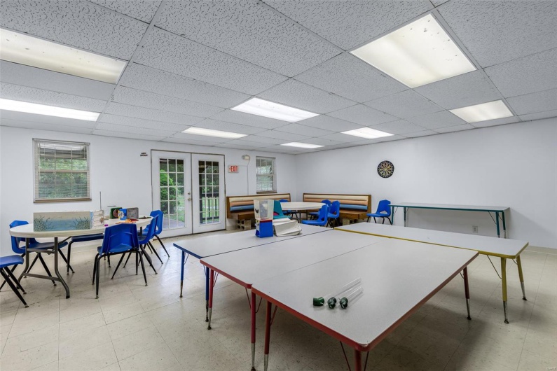 99 Roper Drive, Park Hills, Missouri 63601, ,Commercial Sale,For Sale,Roper,MAR25024836