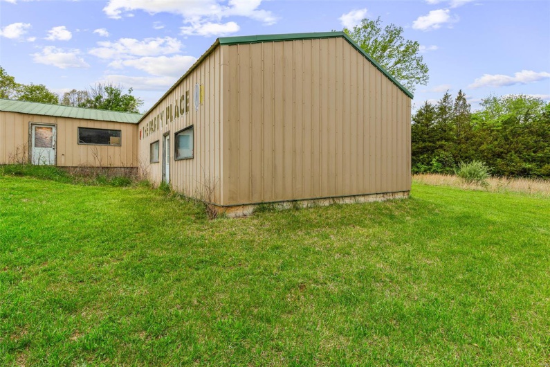 99 Roper Drive, Park Hills, Missouri 63601, ,Commercial Sale,For Sale,Roper,MAR25024836