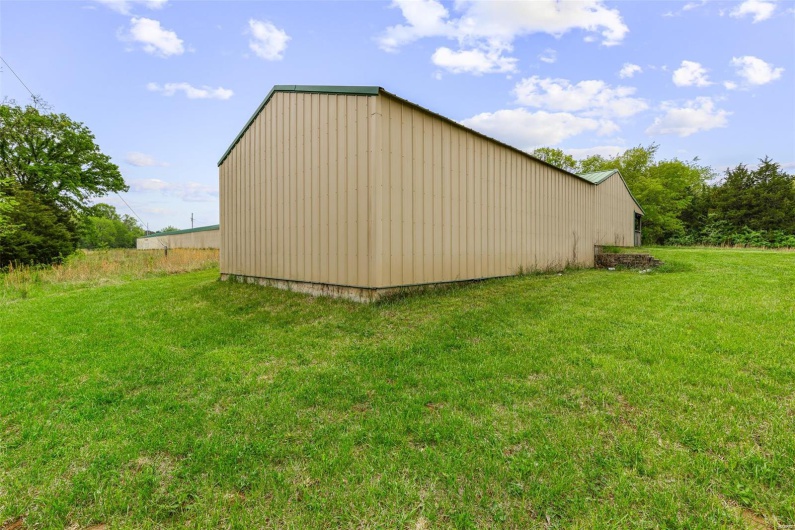 99 Roper Drive, Park Hills, Missouri 63601, ,Commercial Sale,For Sale,Roper,MAR25024836