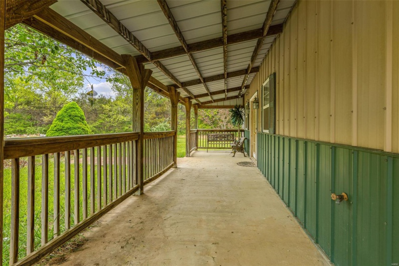 99 Roper Drive, Park Hills, Missouri 63601, ,Commercial Sale,For Sale,Roper,MAR25024836