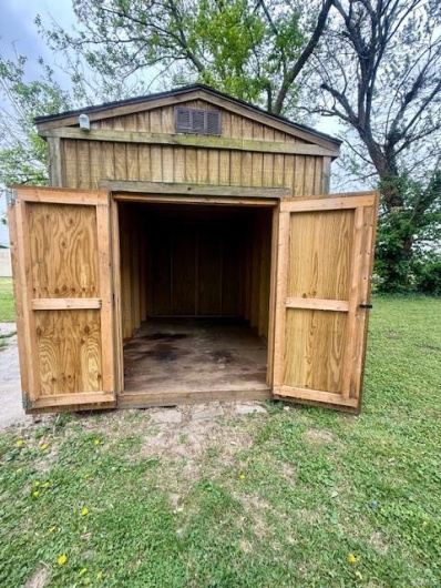 Shed in backyard.